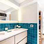 Guestready - Ocean Blue With Sacre-coeur Views * Paris